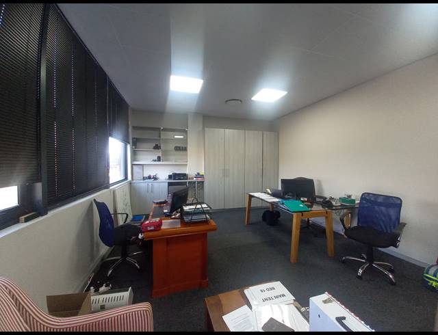 274M² OFFICE TO LET IN BALLITO CENTRAL